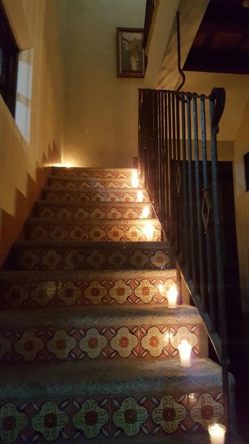 Hostal Casa Del Artista & Galeria アンティグア・グアテマラ エクステリア 写真